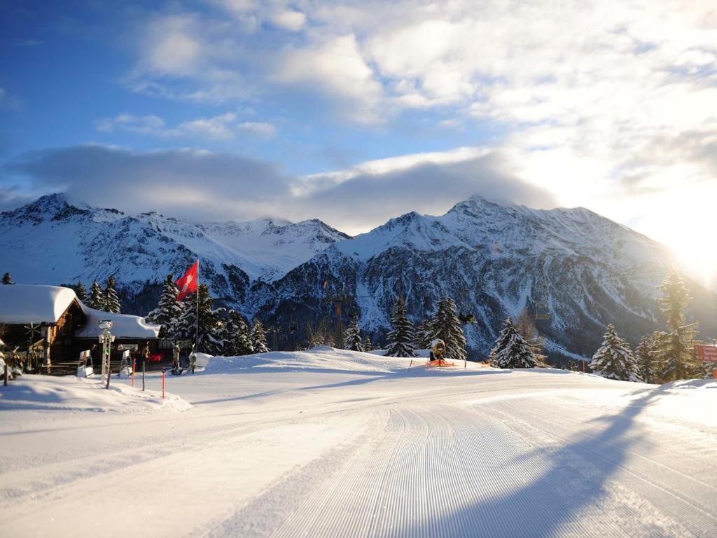 Landal Vierwaldstattersee มอร์ชาร์ช ภายนอก รูปภาพ